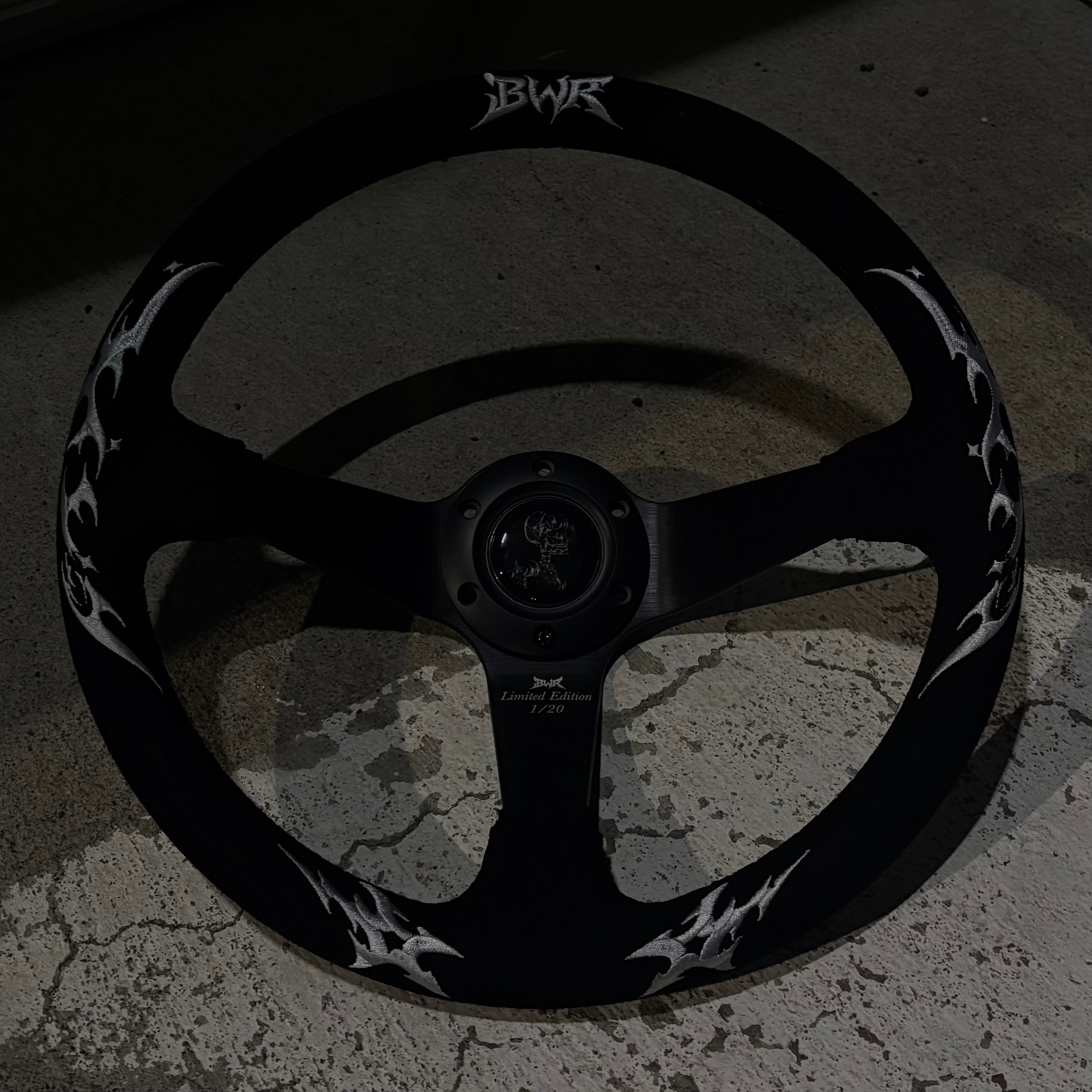 CYBER SIGIAL DEEP STEERING WHEEL